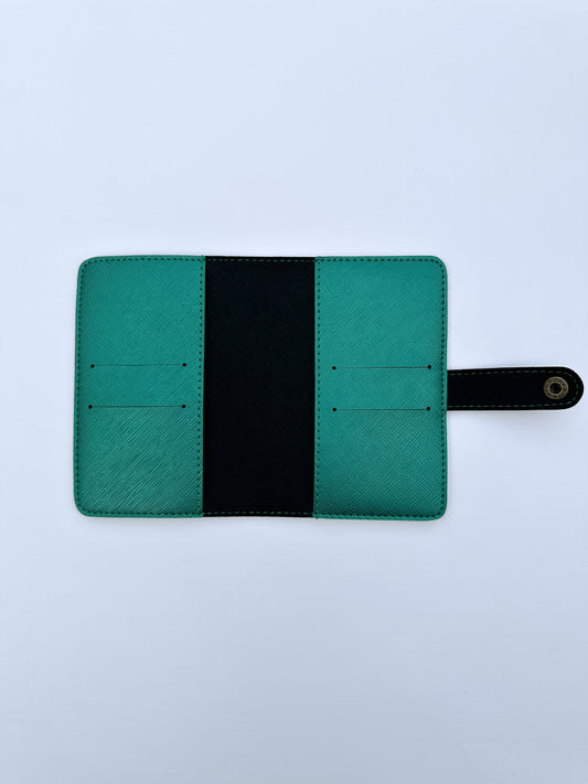 Metallic Green Snaplock Leather Passport Cover