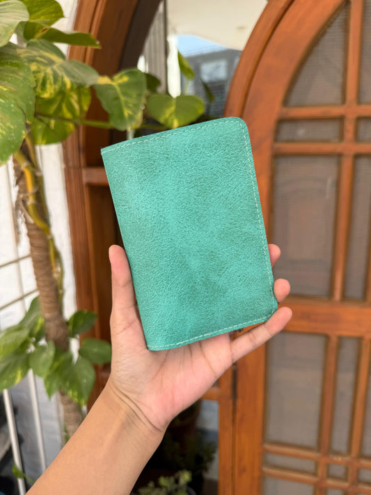 Basic Seagreen Leather Finish