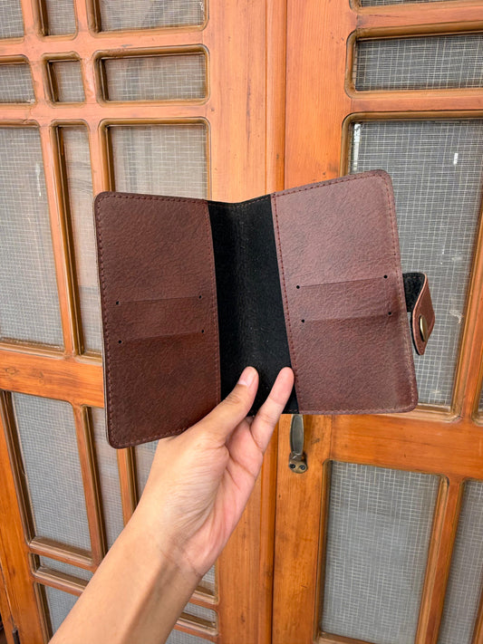 Snaplock Dark Brown Leather Finish